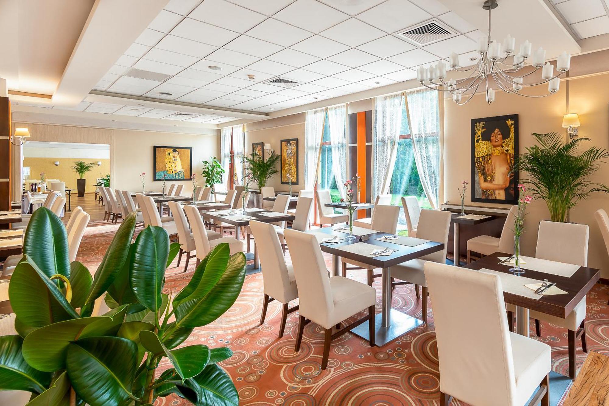 Hotel Medical Spa Malinowy Zdroj Солець-Здруй Екстер'єр фото