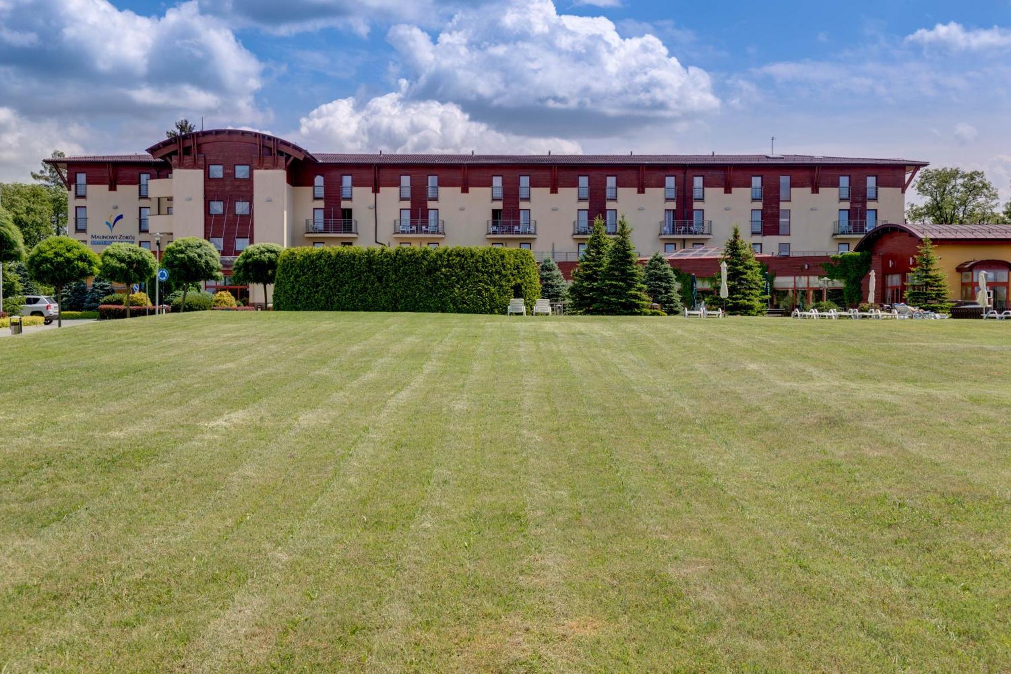 Hotel Medical Spa Malinowy Zdroj Солець-Здруй Екстер'єр фото